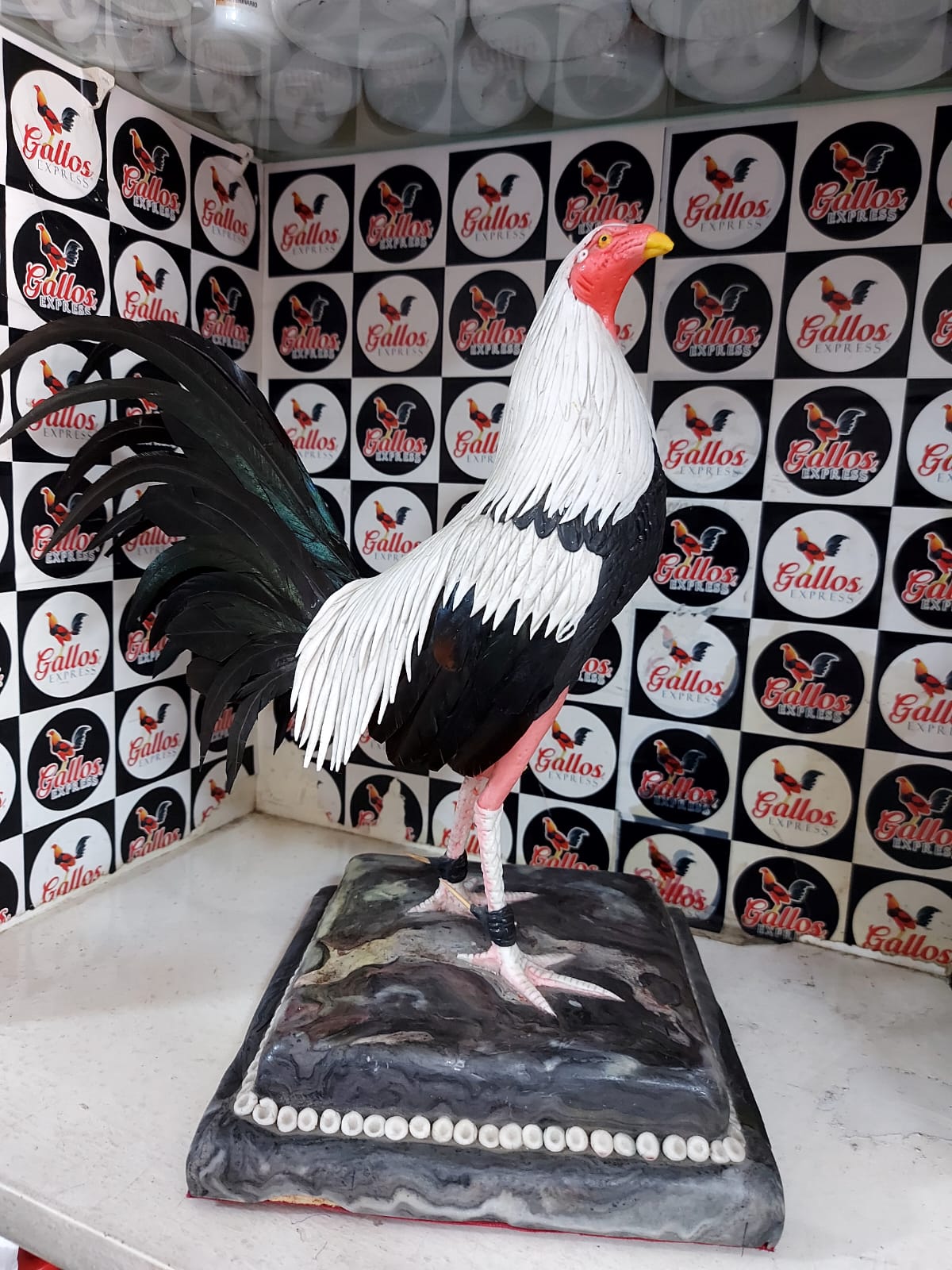 ARTESANIA DE GALLO GRANDE